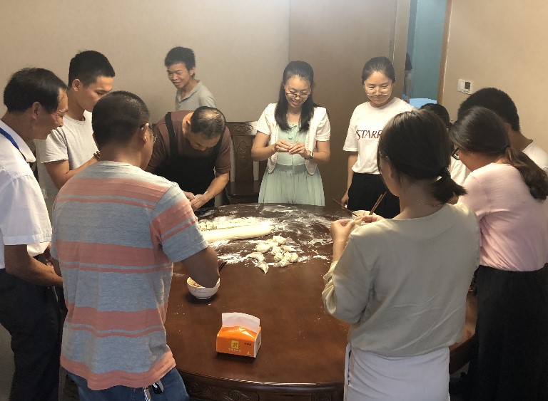 俊源科技2018年中秋月活动报道