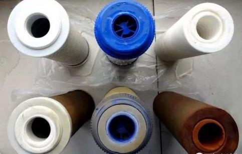 四个信号反馈：提醒我们要更换净水器滤芯